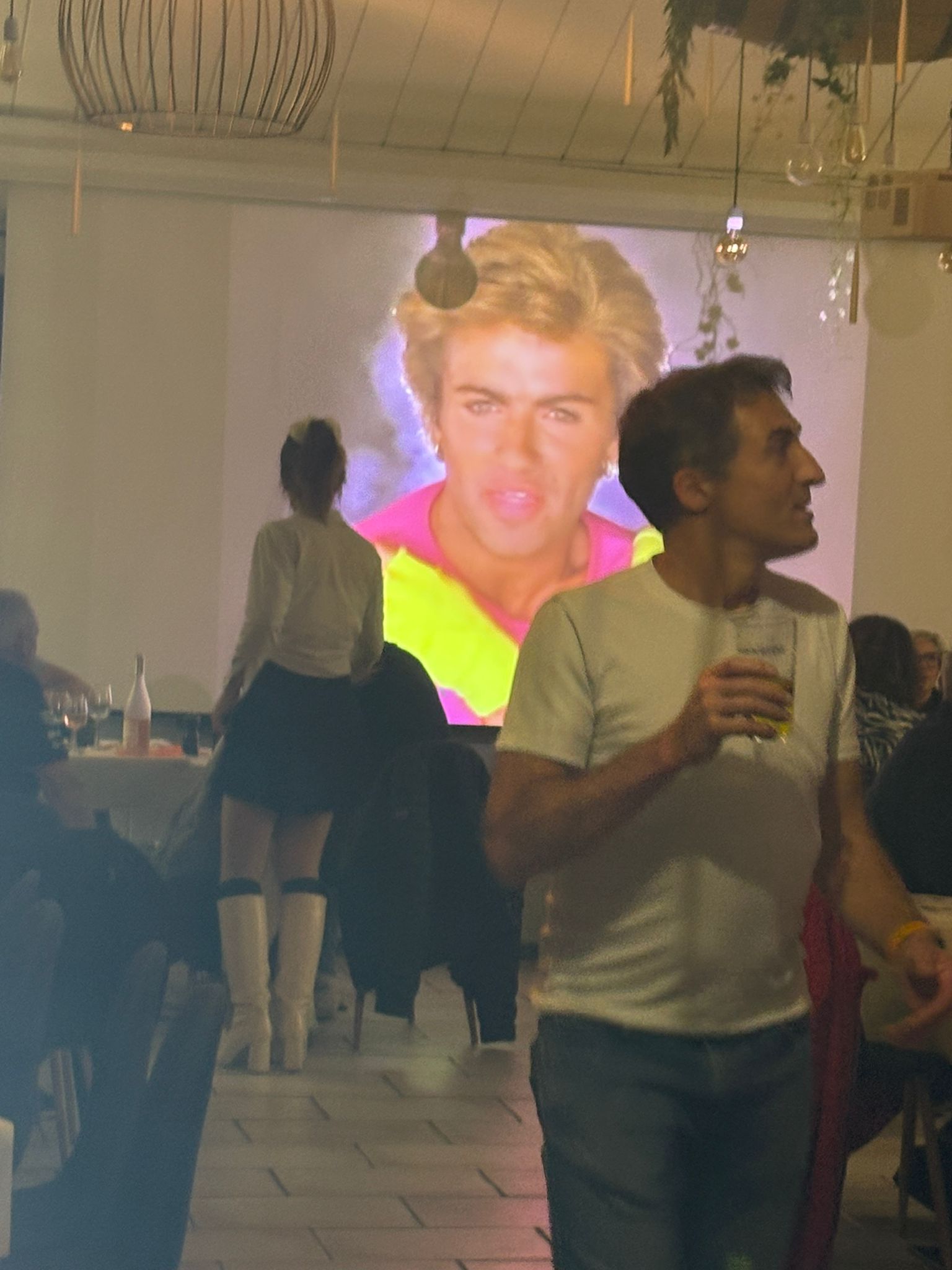 Karting sur le circuit de Levier - asaav.ch