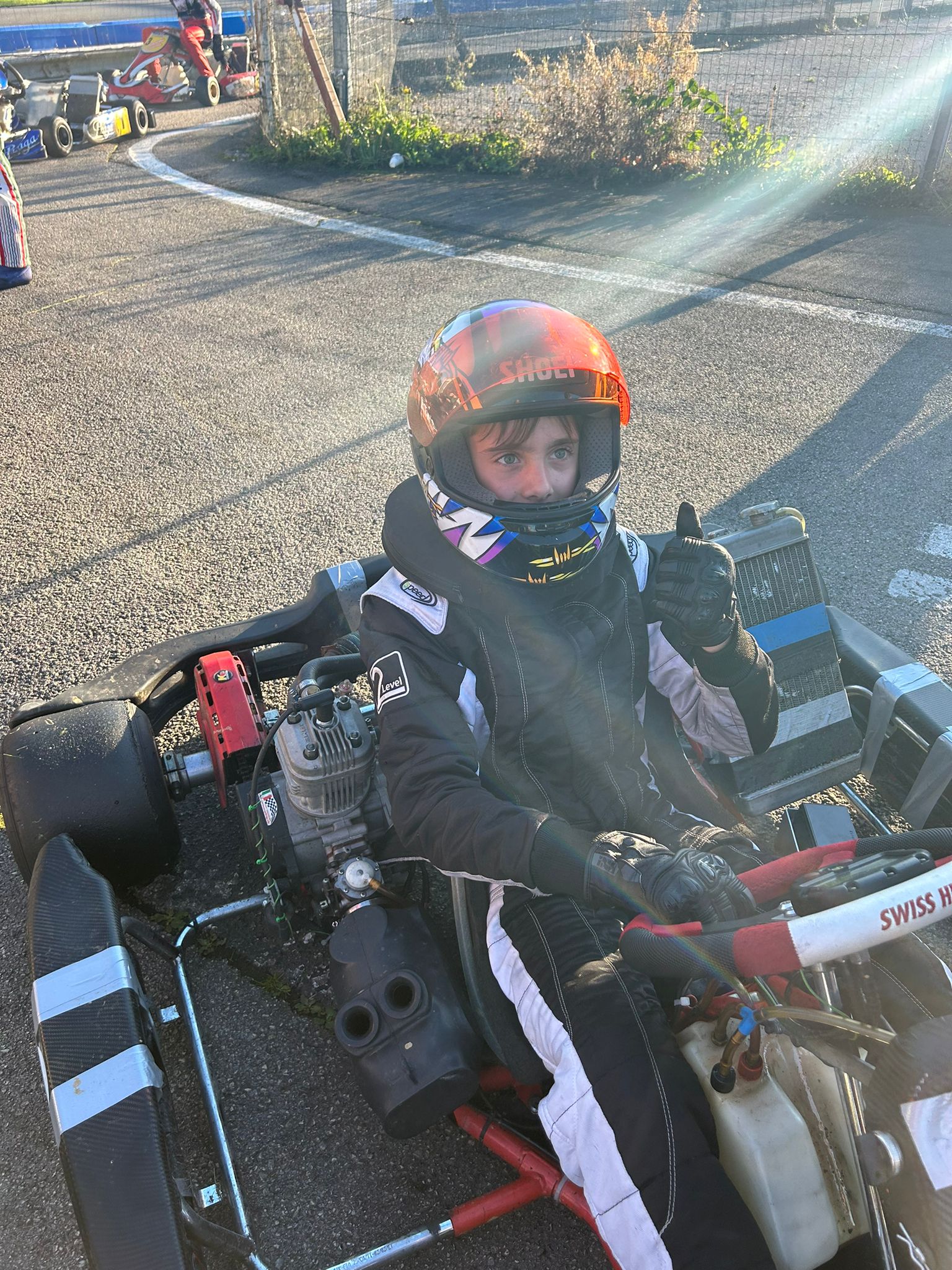 Voiture sur le circuit de pouilly - asaav.ch
