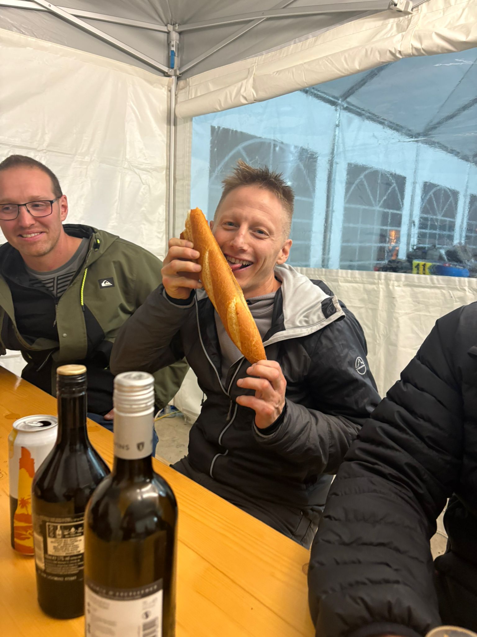 Karting sur le circuit de Levier - asaav.ch