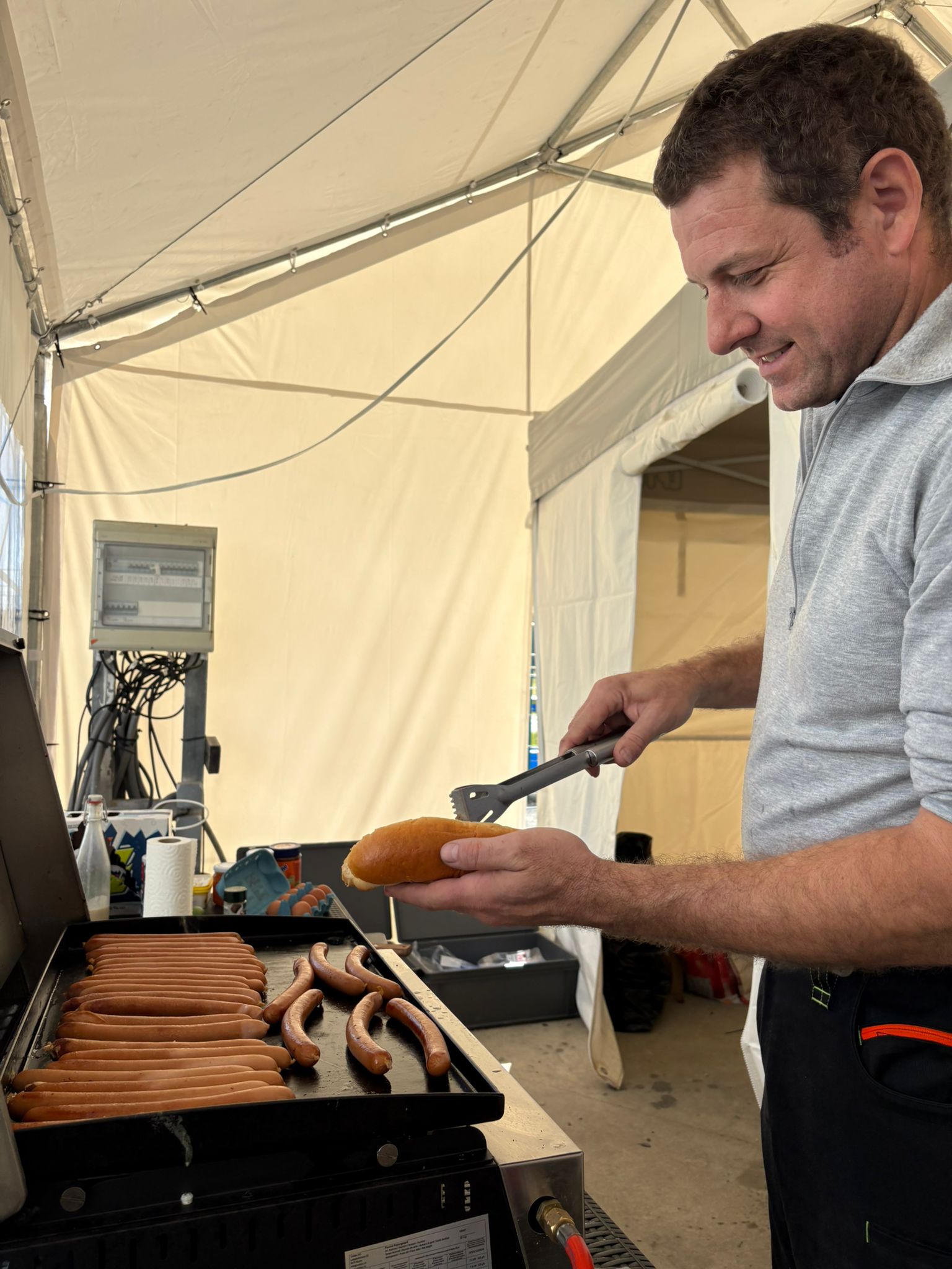 Karting sur le circuit de Levier - asaav.ch