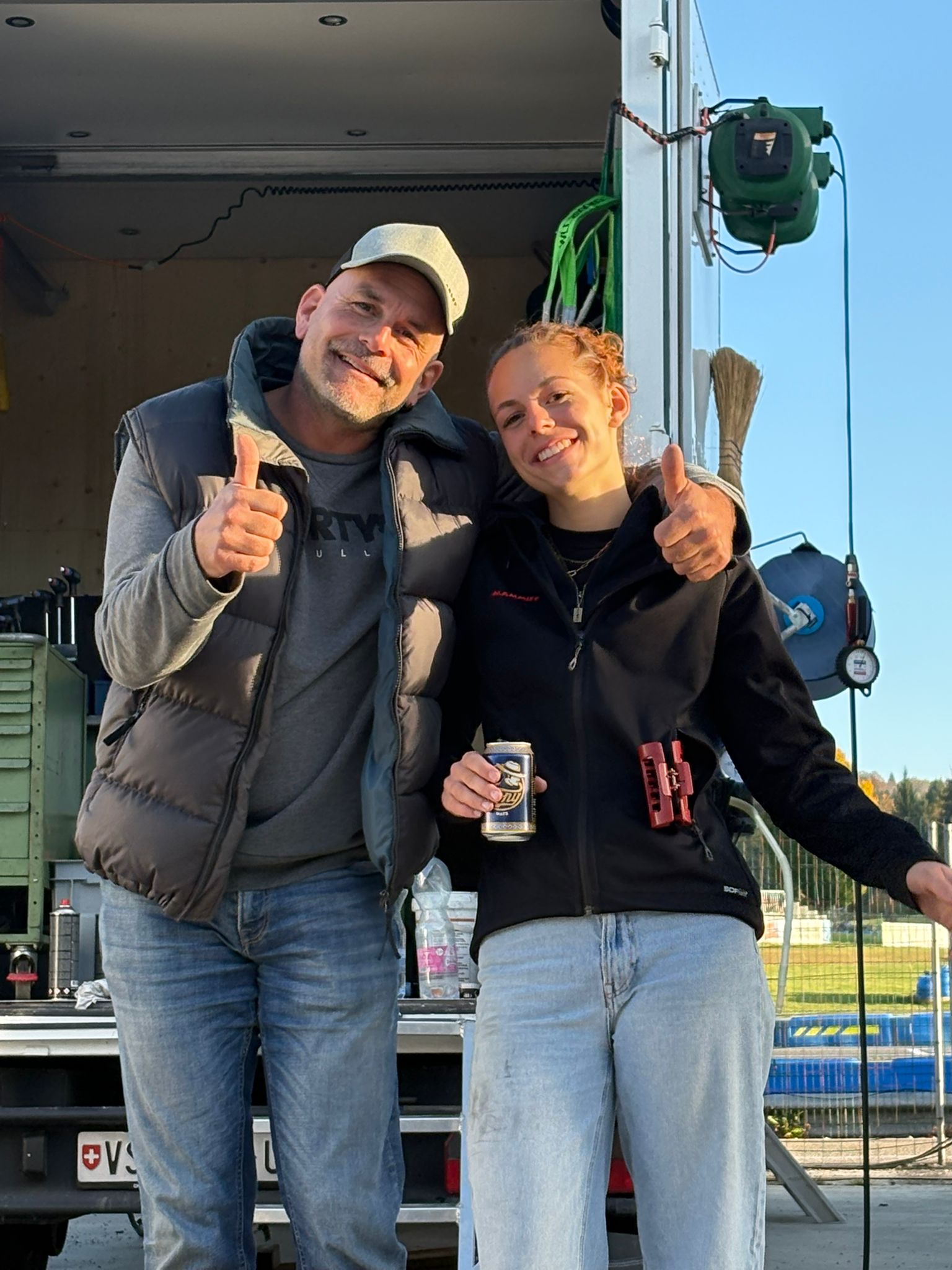 Karting sur le circuit de Levier - asaav.ch