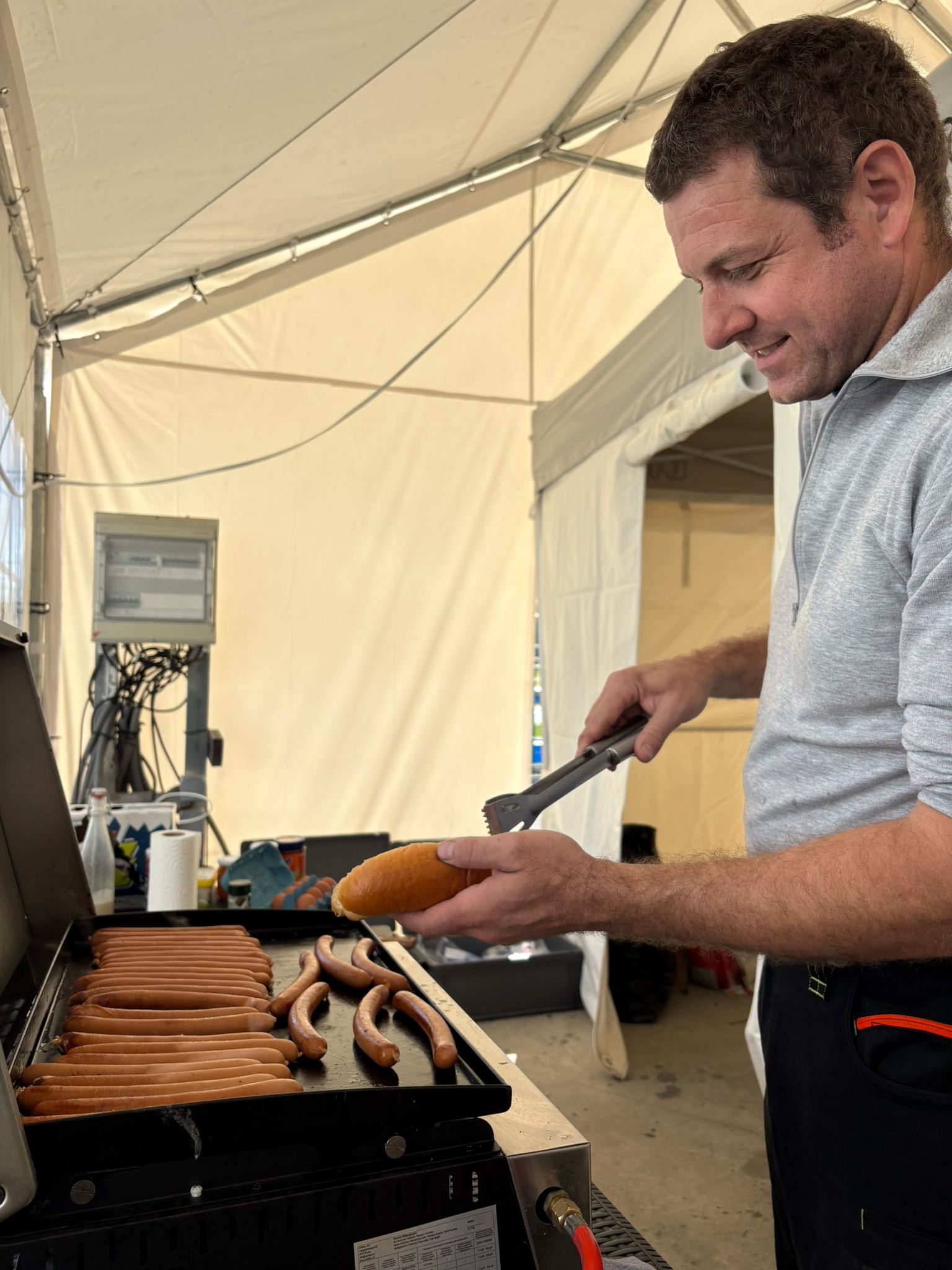 Karting sur le circuit de Levier - asaav.ch