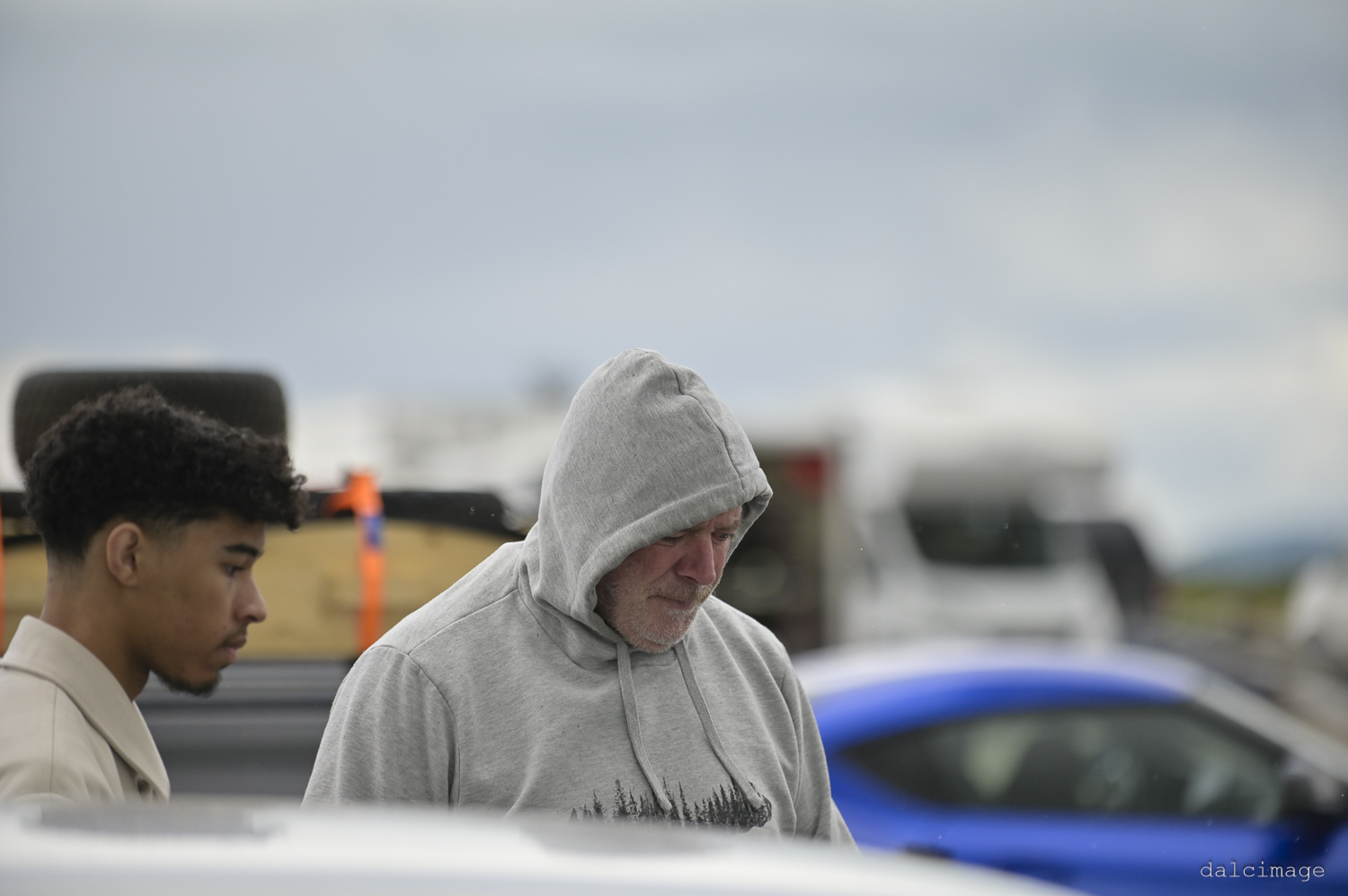 Voiture sur le circuit de pouilly - asaav.ch
